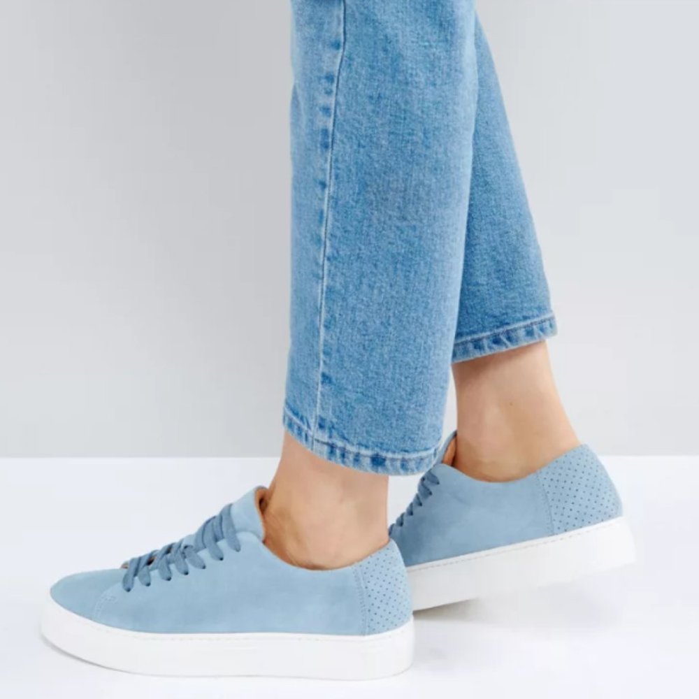 Platform Sneaker in Sky Blue